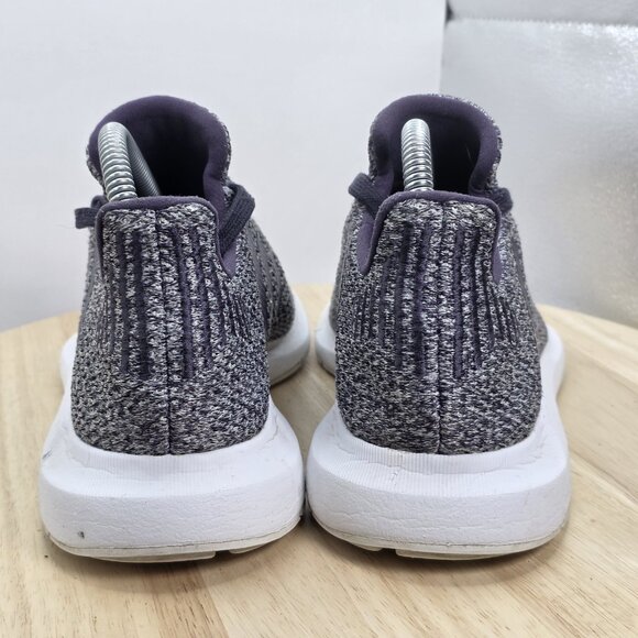 WOMEN'S SIZE 8 - ADIDAS SWIFT RUN SNEAKER SHOES SILVER/ PURPLE KNIT - Picture 6 of 9